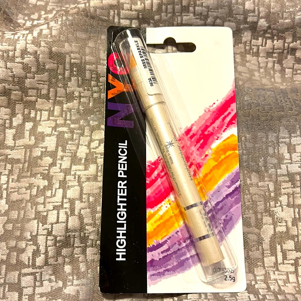 NYC Highlighter pencil